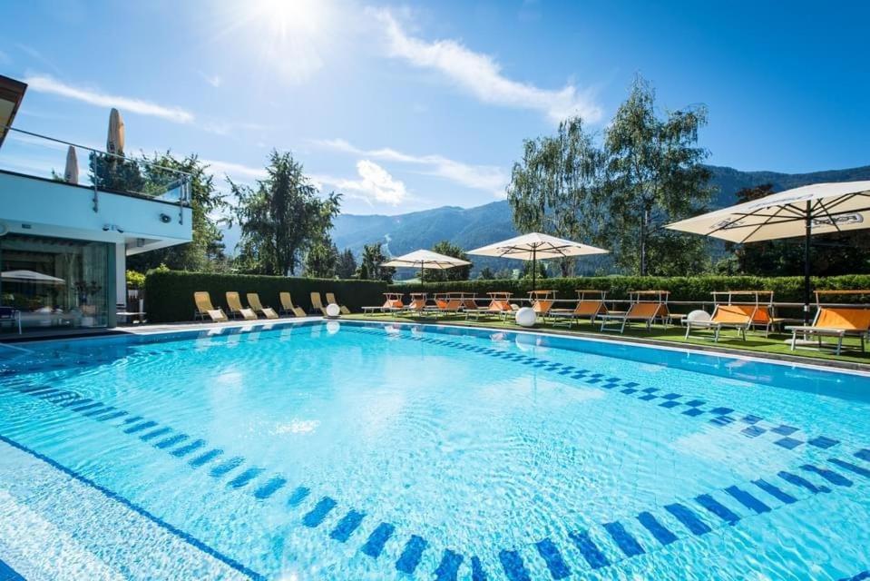 Alping Apartments Brunico Exteriér fotografie